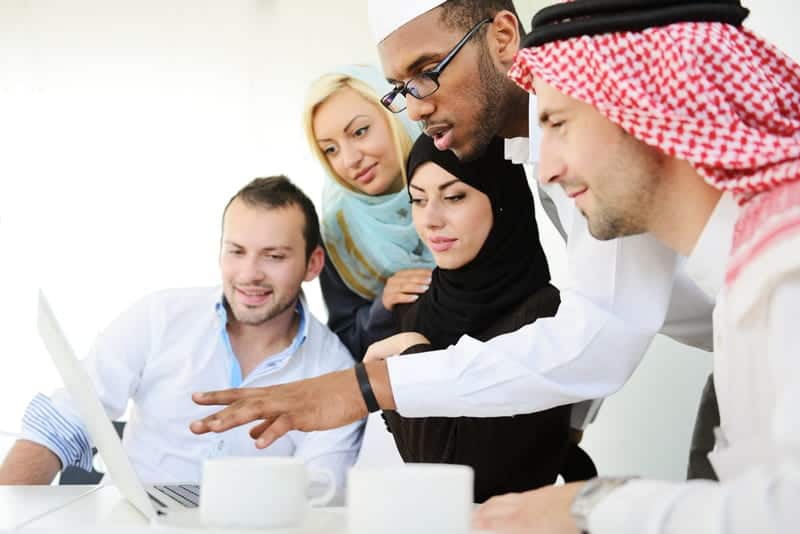 الدراسة في بريطانيا وأمريكا
