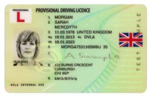 الدليل الشامل في كيفية الحصول على رخصة القيادة البريطانية بسهولة